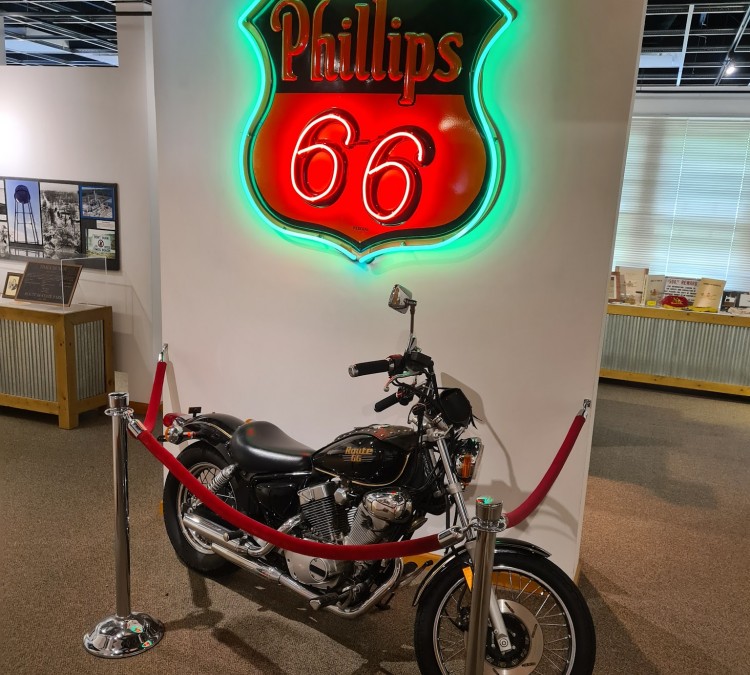 route-66-state-park-visitors-center-photo